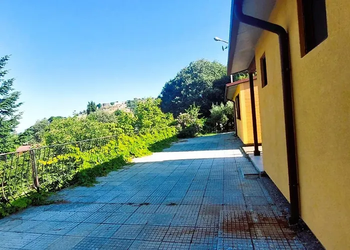 Village Of Peace - House 40 Shkodër